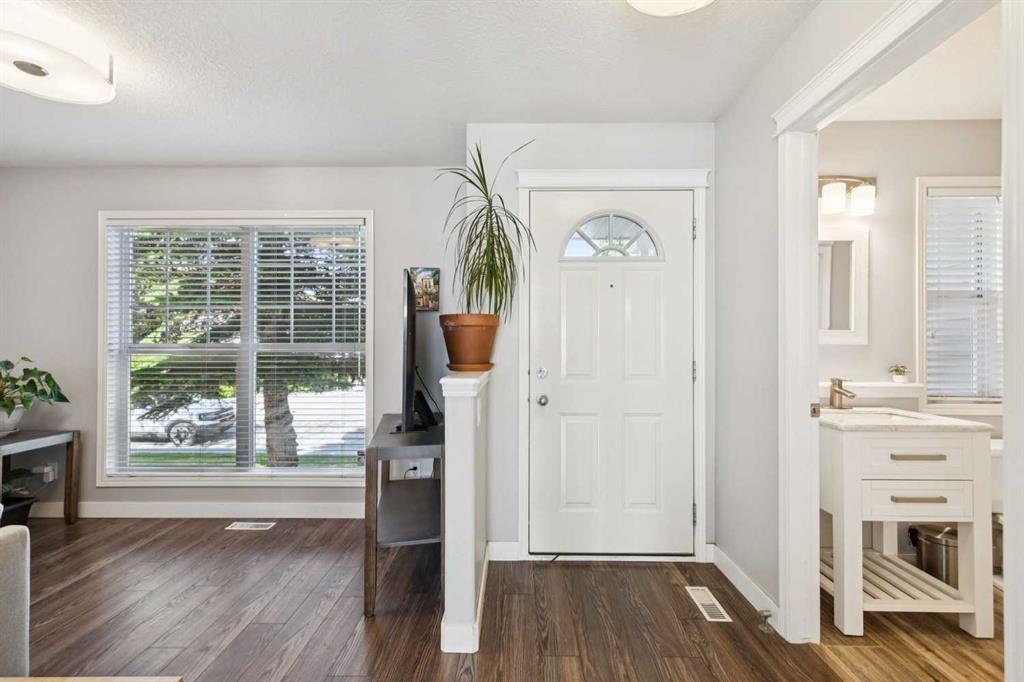 Picture for 36 West Springs Way SW