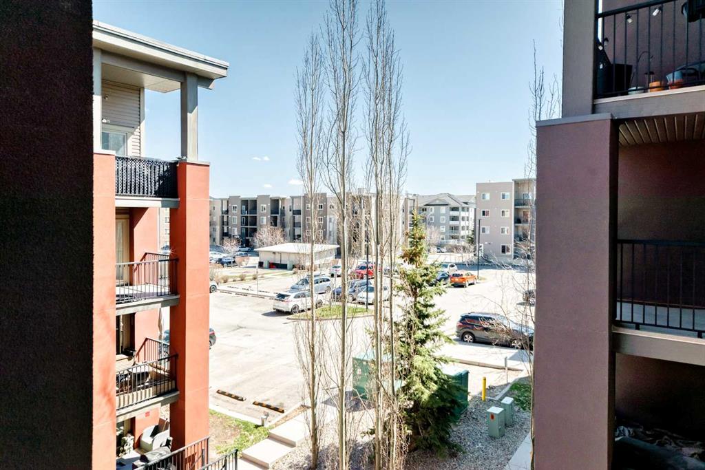 Picture for 4304, 403 Mackenzie Way SW