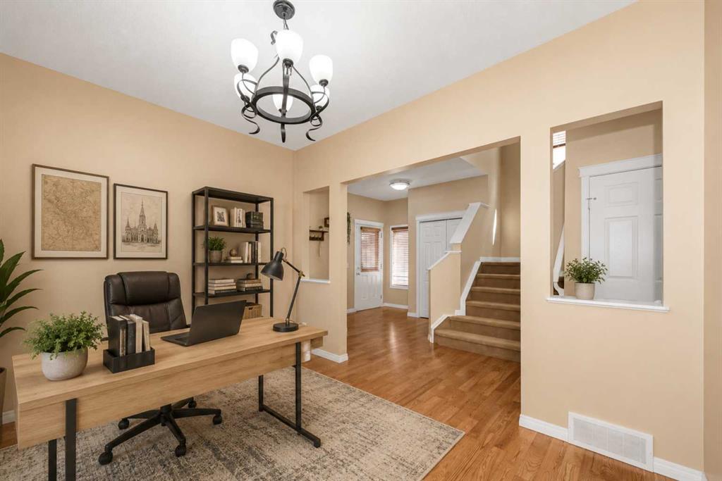 Picture for 253 Bridleridge View SW