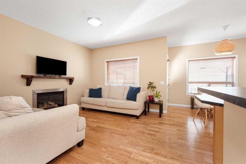 Picture for 253 Bridleridge View SW
