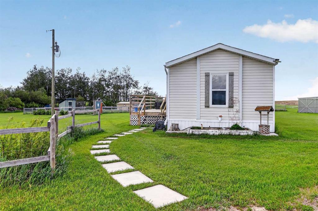 Picture for 255049 Twp Rd 300  