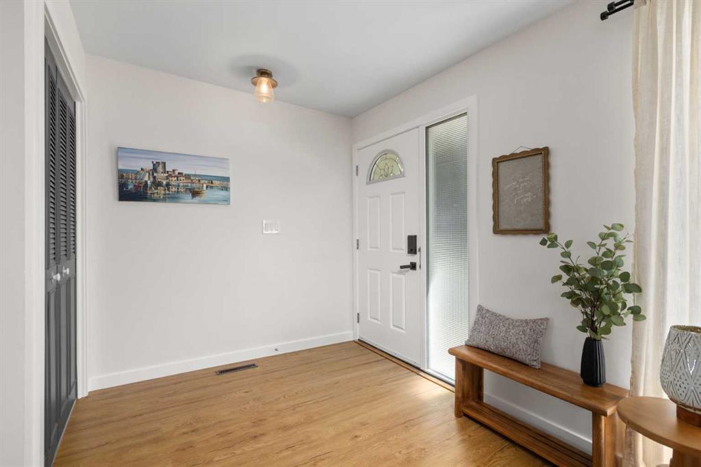 Picture for 416 Allston Avenue SE
