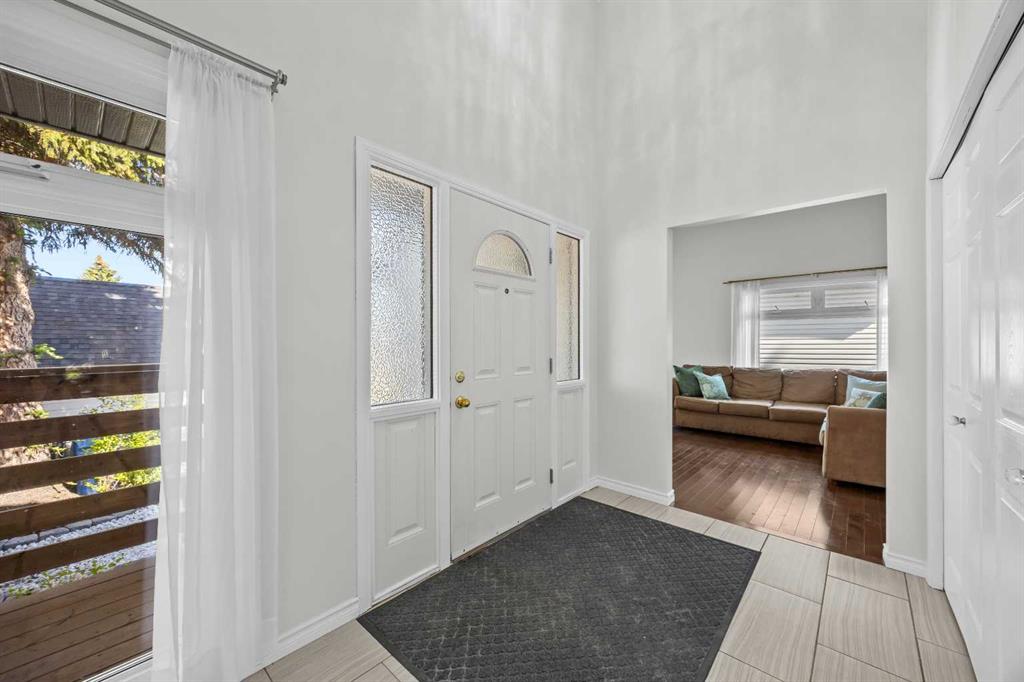 Picture for 151 Ranchview Place NW