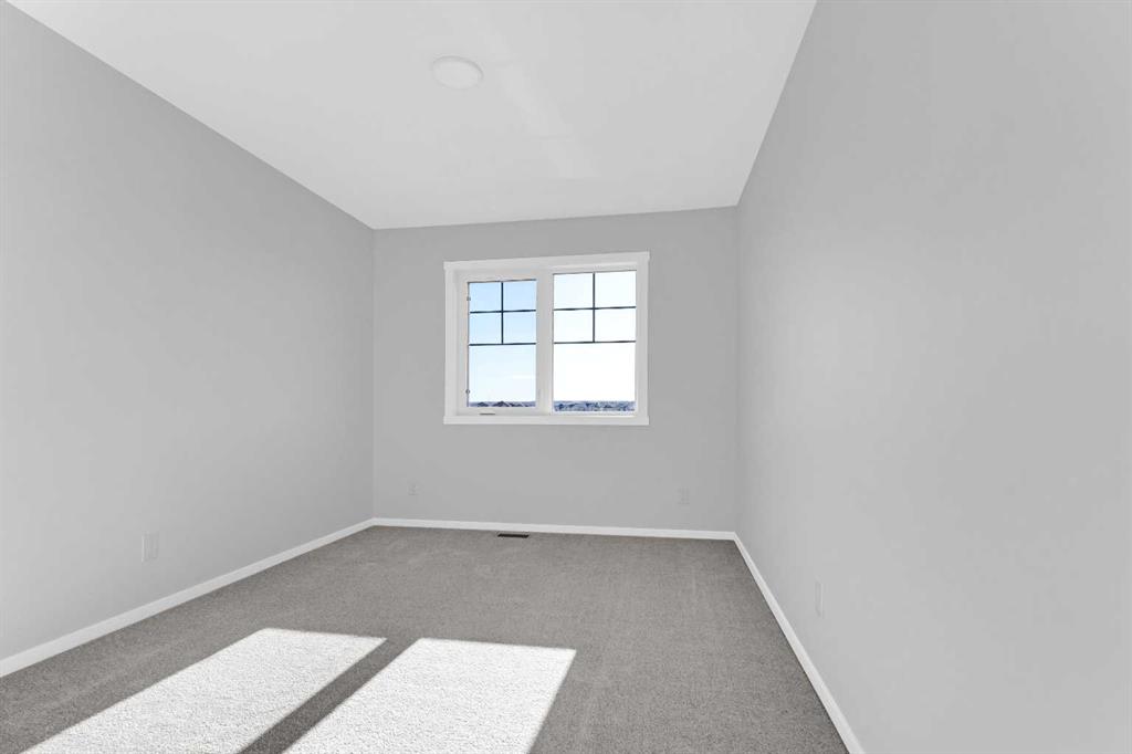 Picture for 1190 148 Avenue NW https://www.cirrealty.ca/reb/creb/09/A2266809_22.jpg