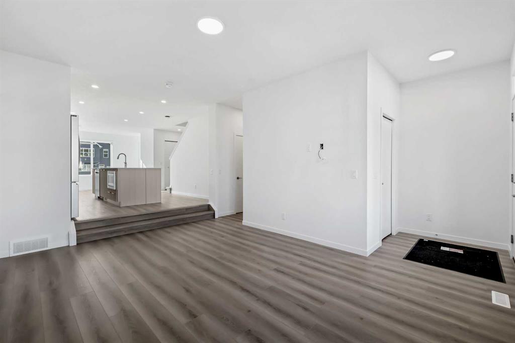 Picture for 19743 45 Street SE