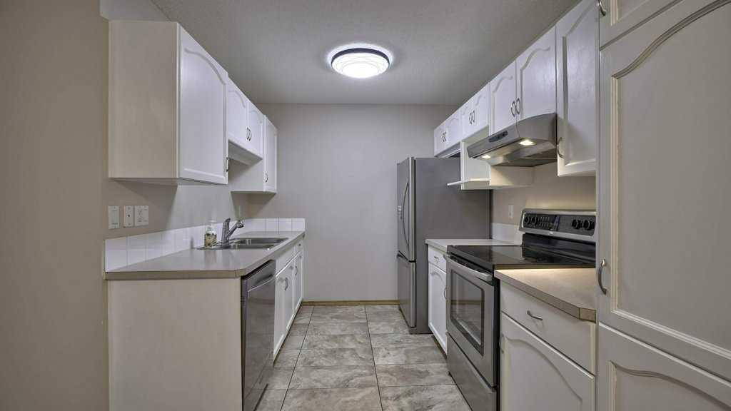 Picture for 32 Mt Aberdeen Manor SE