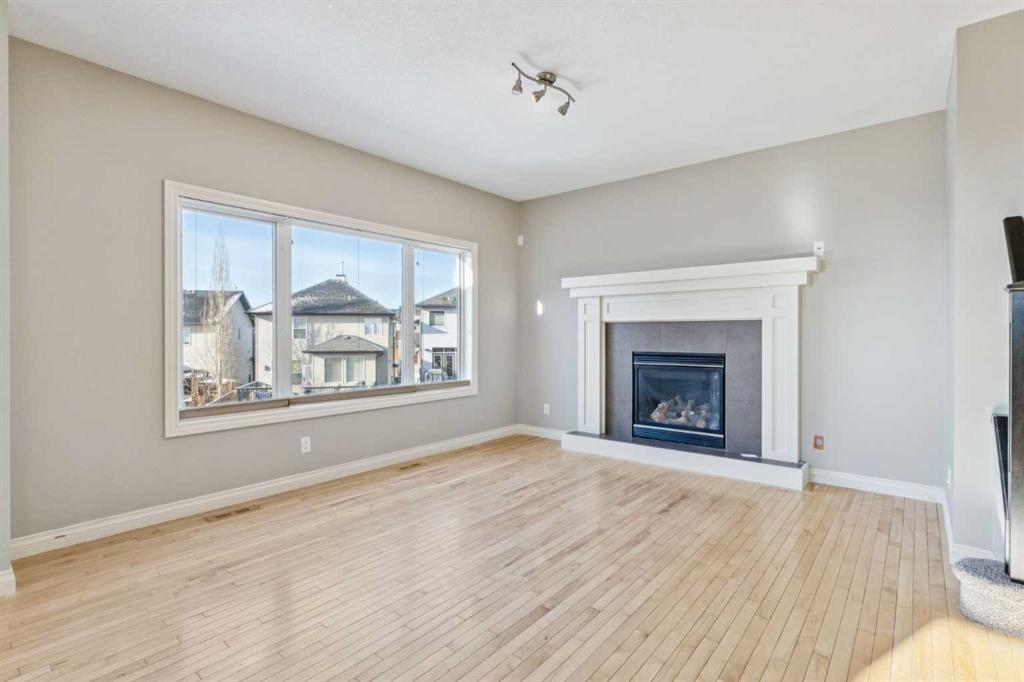 Picture for 110 Heritage Place NE