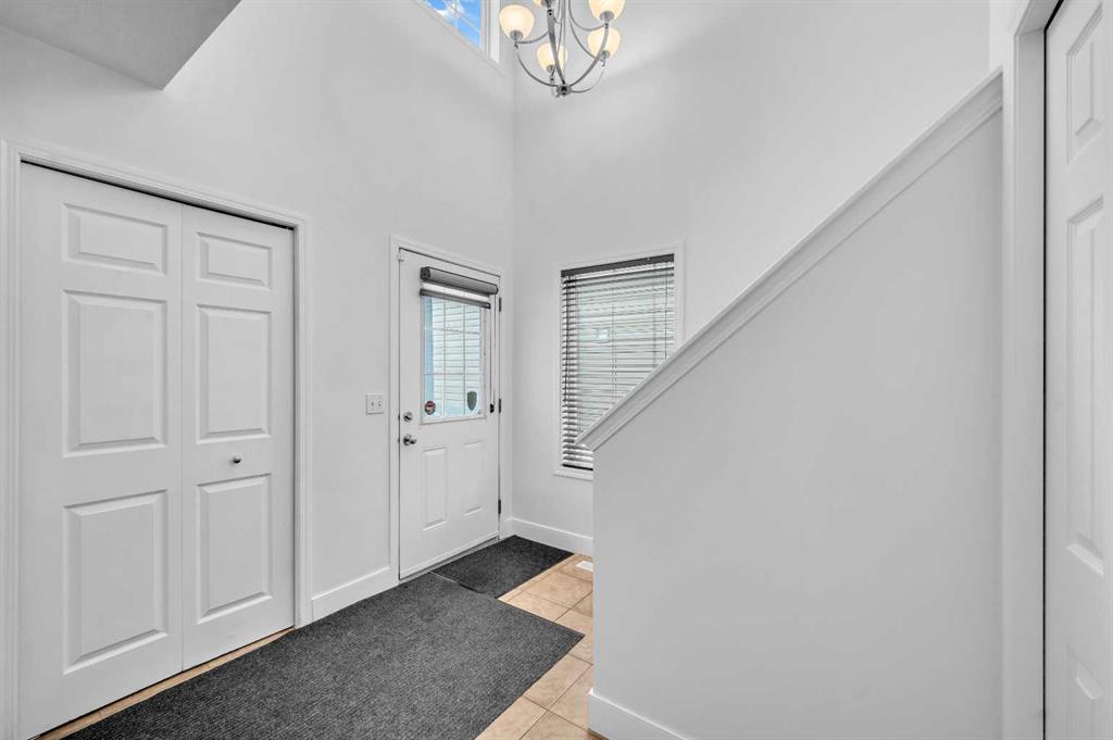 Picture for 105 Covemeadow Bay NE