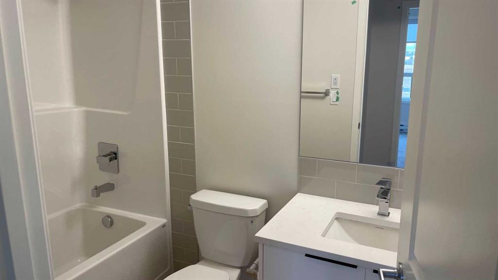 Picture for 3414, 20295 Seton  SE