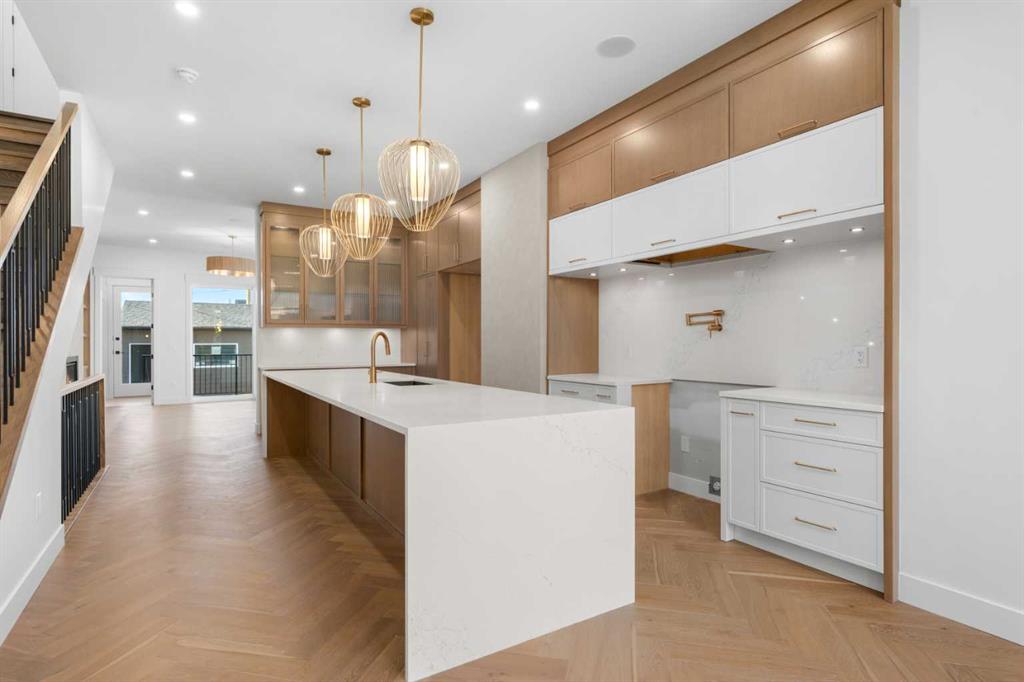 Picture for 3919 19 Street SW