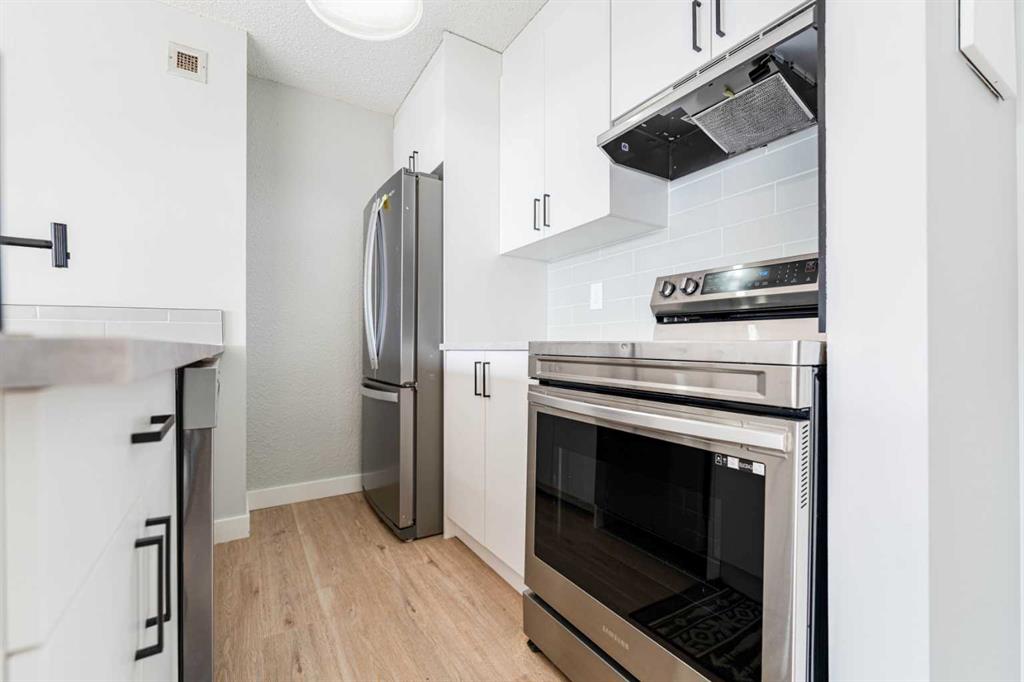 Picture for 1509, 221 6 Avenue SE