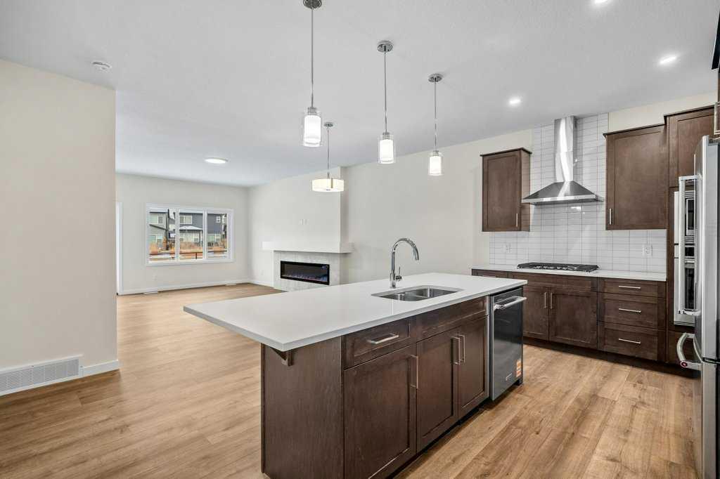 Picture for 136 Wolf Hollow Manor SE