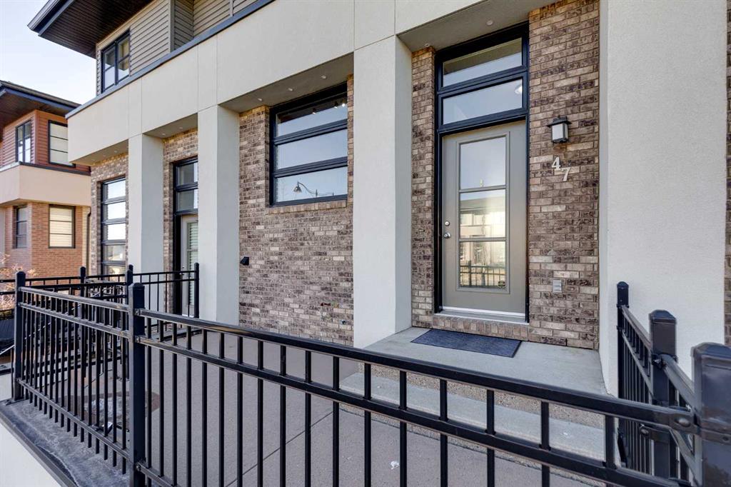 Picture for 47 Aspen Hills Green SW