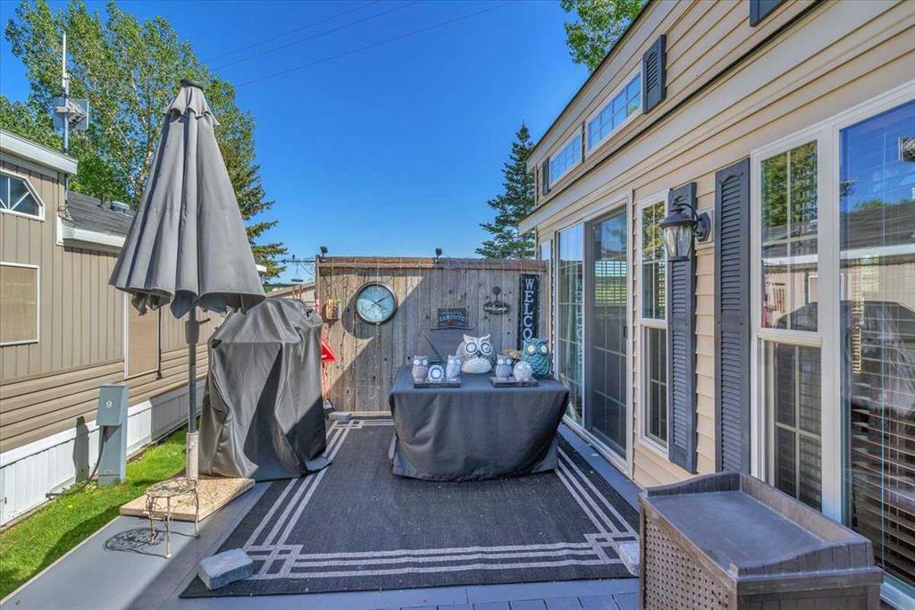 Picture for 10, 370165 79 Street E