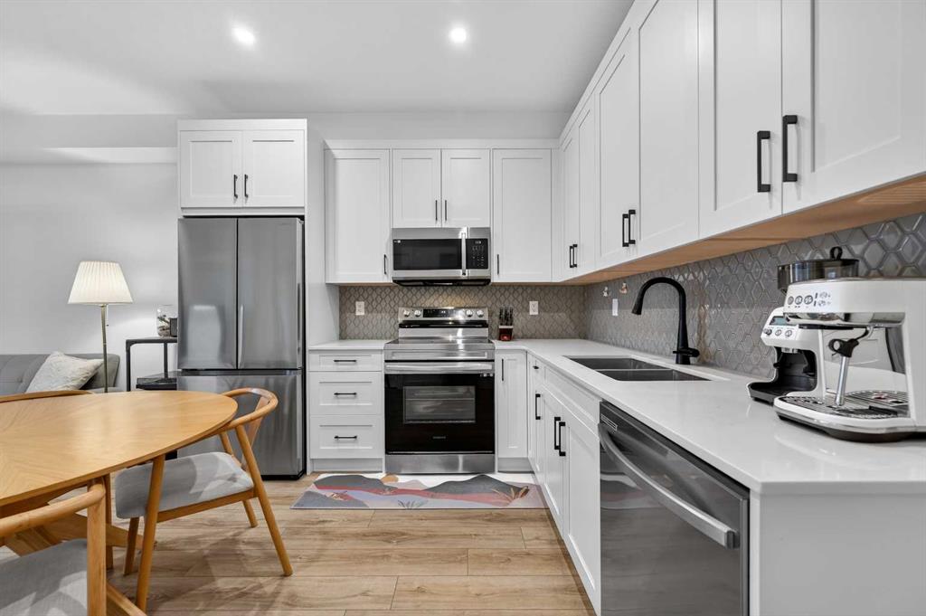 Picture for 313, 40 Sage Hill Walk NW