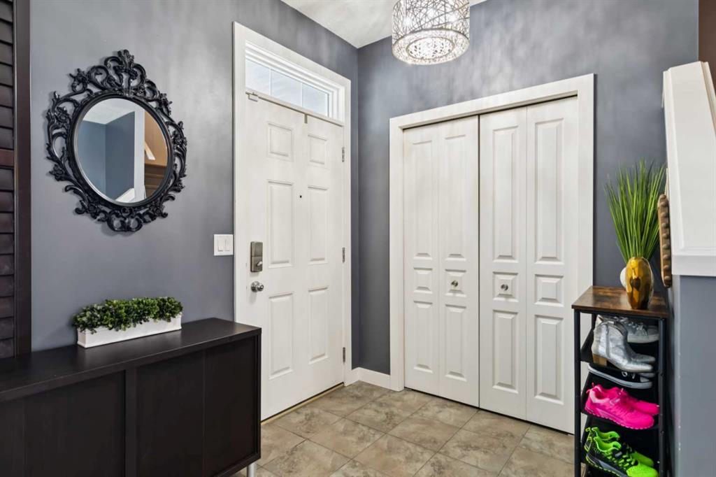 Picture for 231 Prestwick Point SE