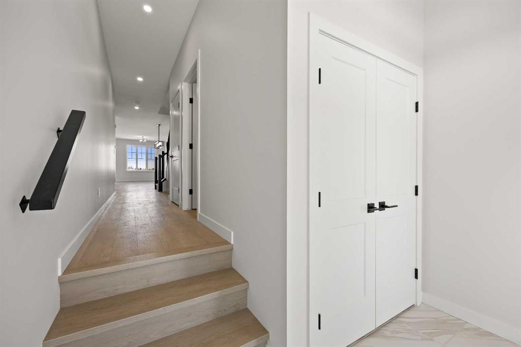 Picture for 155 Greenwich Drive NW