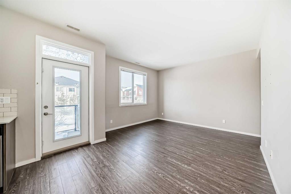 Picture for 203, 225 Redstone Walk NE