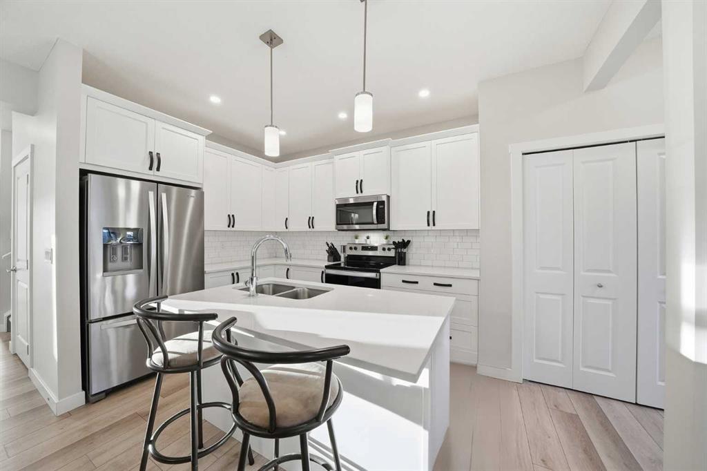 Picture for 352 Bayview Street SW