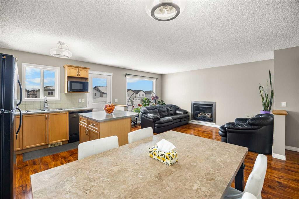 Picture for 116 Covepark Rise NE