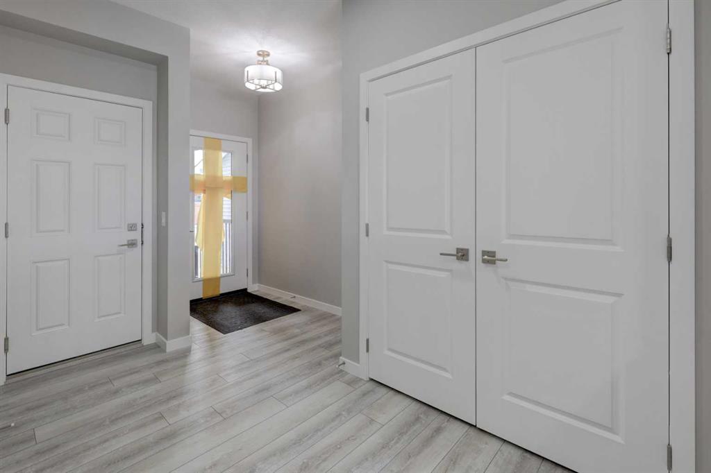 Picture for 124 Carringvue Place NW