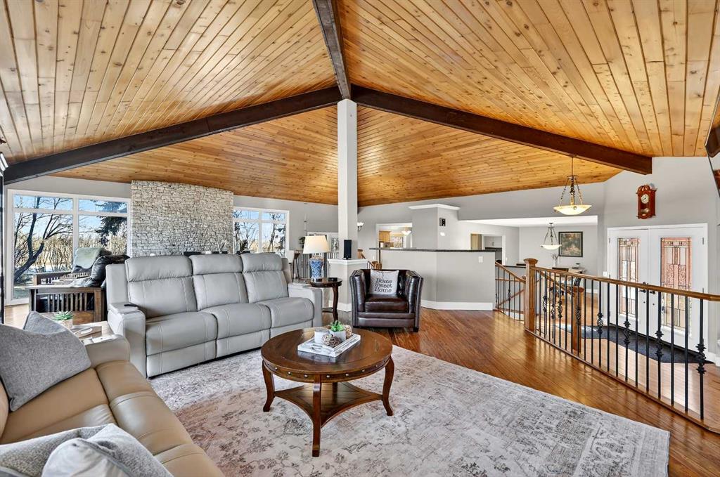 Picture for 80042 210 Avenue W