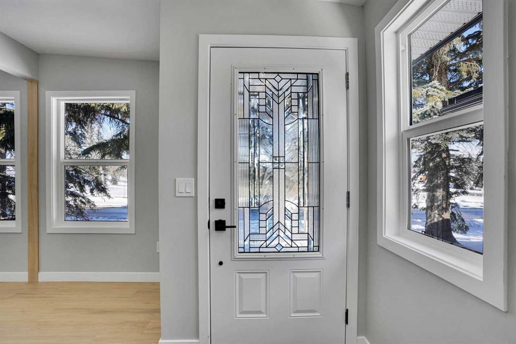 Picture for 1515 24 Avenue NW