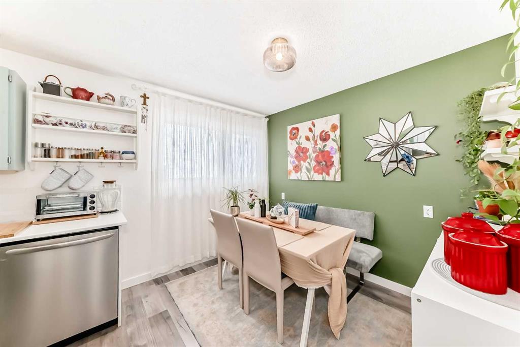 Picture for 73, 115 Bergen Road NW