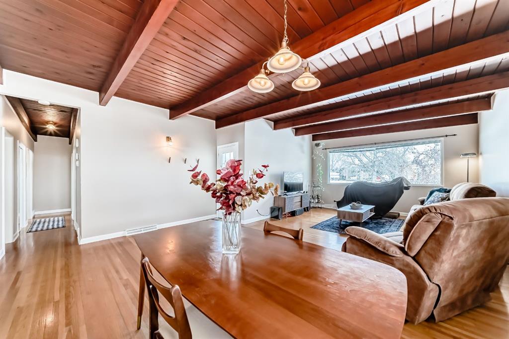 Picture for 19 Meadowview Road SW