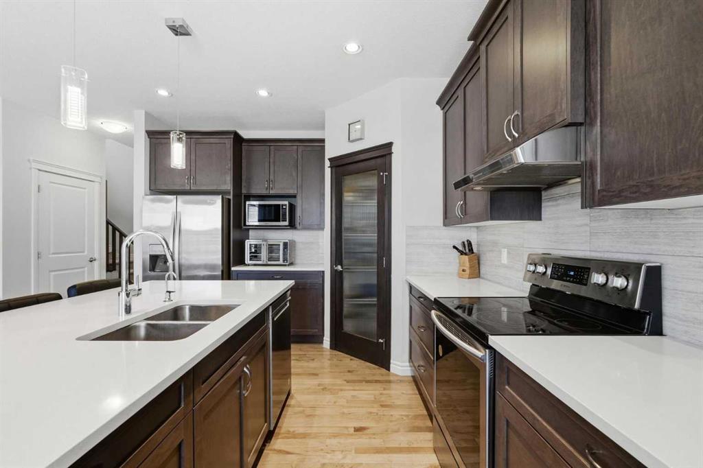 Picture for 345 Evansglen Drive NW