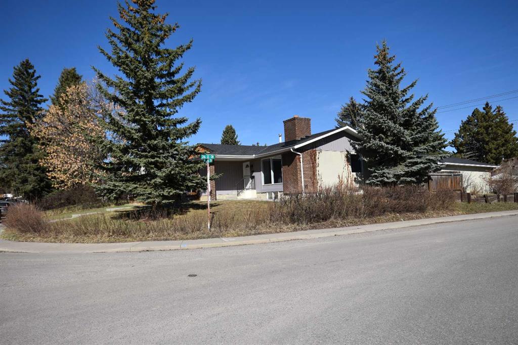 Picture for 2604 106 Avenue SW