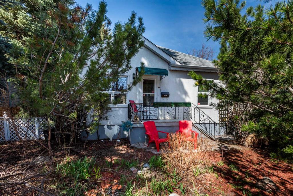 Picture for 2318 Bowness Road NW