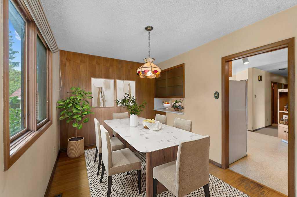 Picture for 4207 Brisebois Drive NW