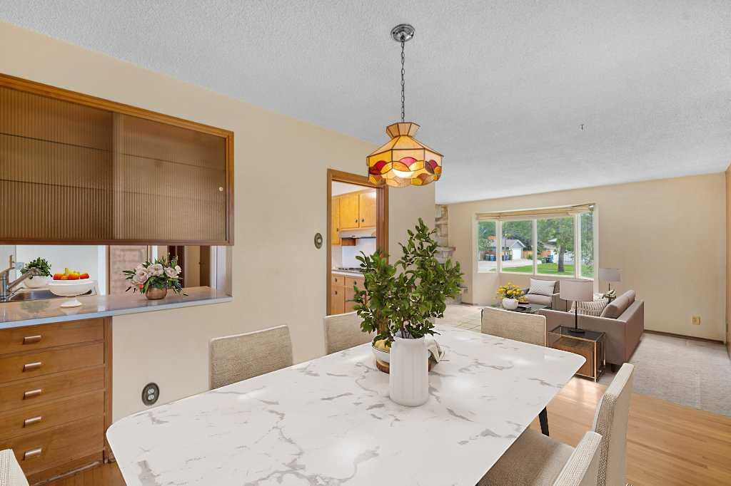 Picture for 4207 Brisebois Drive NW
