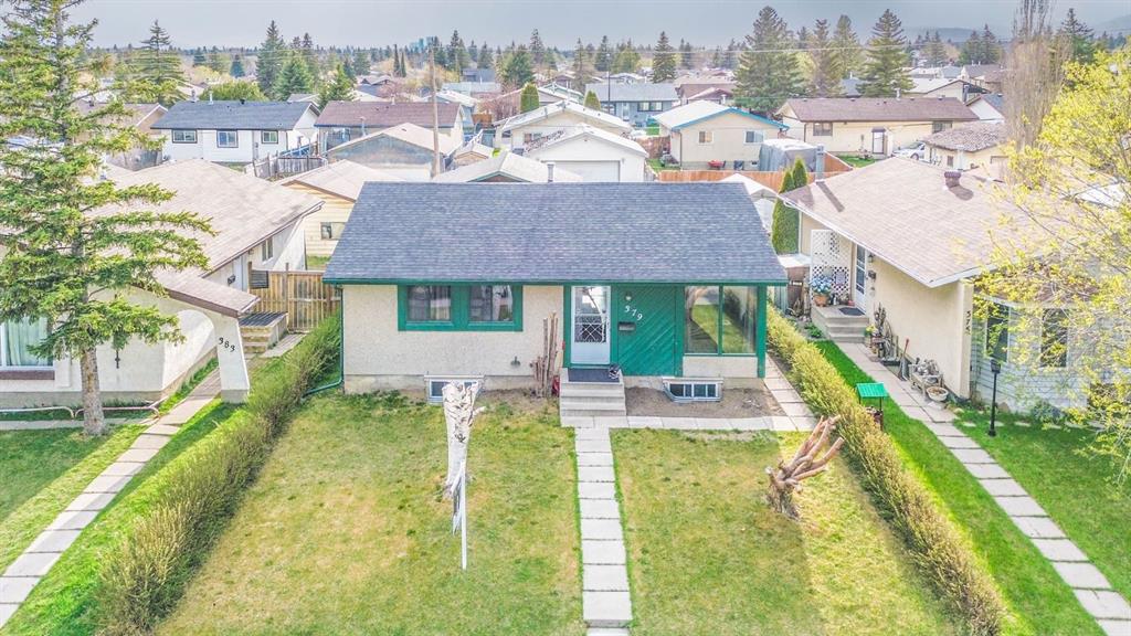 Picture for 379 Maitland Crescent NE