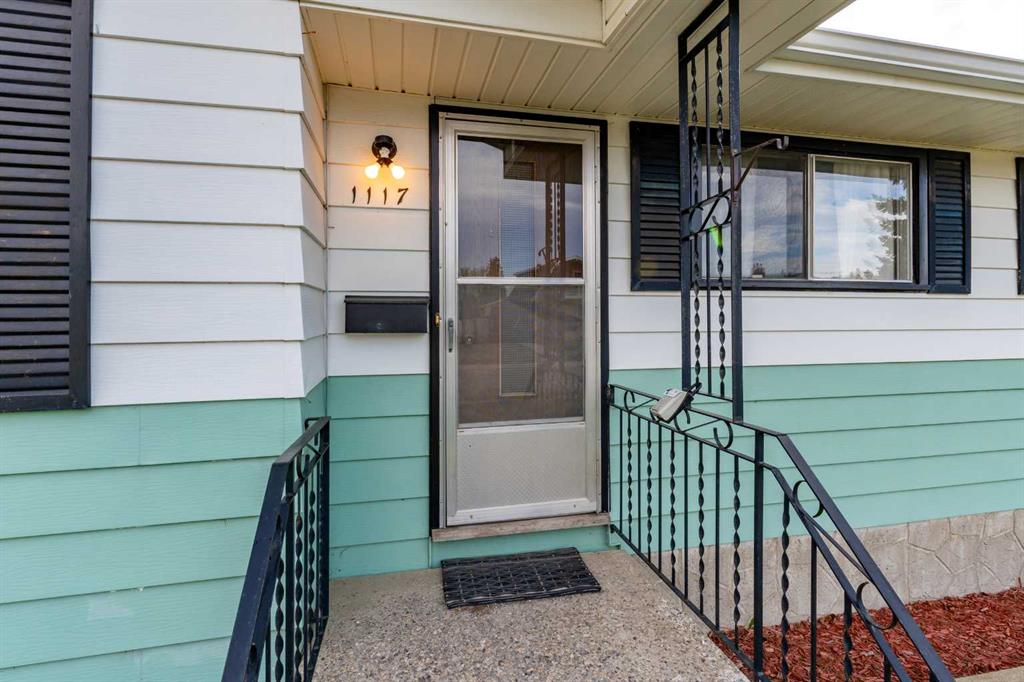 Picture for 1117 Grey Avenue 