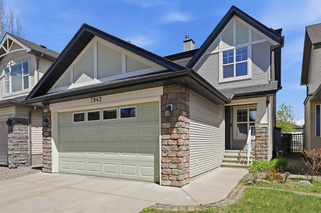 Picture for 7942 Cougar Ridge Avenue SW