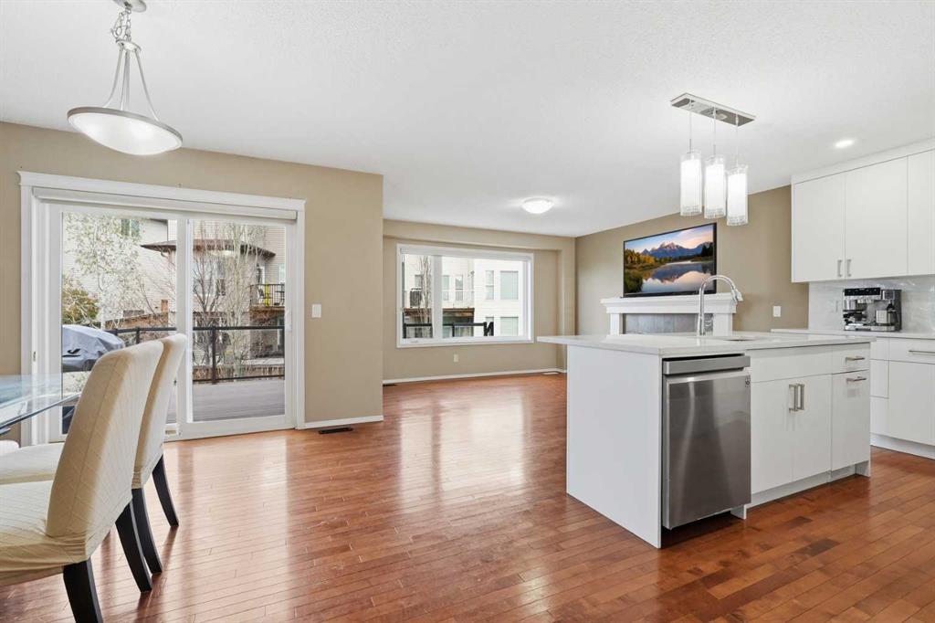 Picture for 78 Everglen Way SW