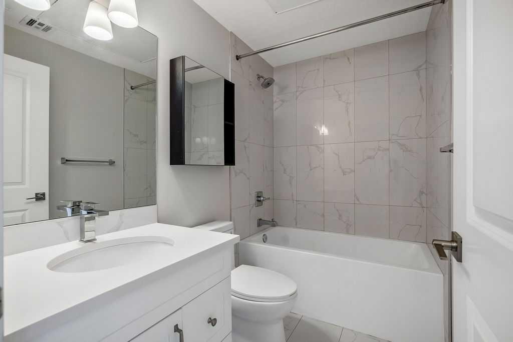 Picture for 2226 Westmount Road NW