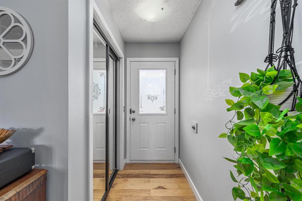 Picture for 105 Bedford Manor NE