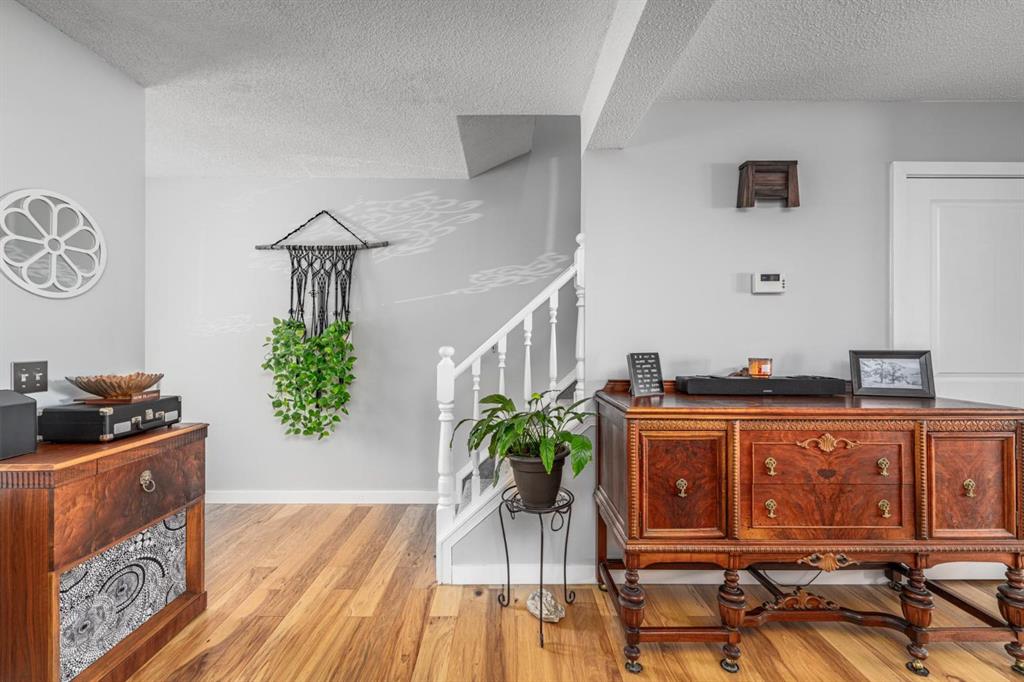 Picture for 105 Bedford Manor NE