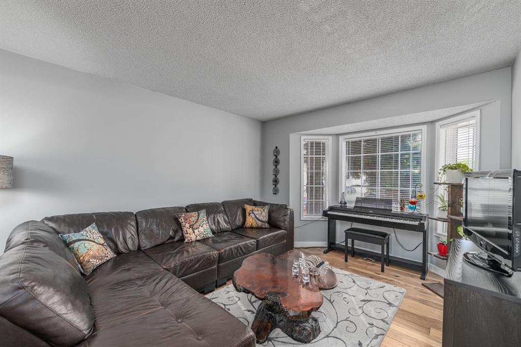 Picture for 105 Bedford Manor NE