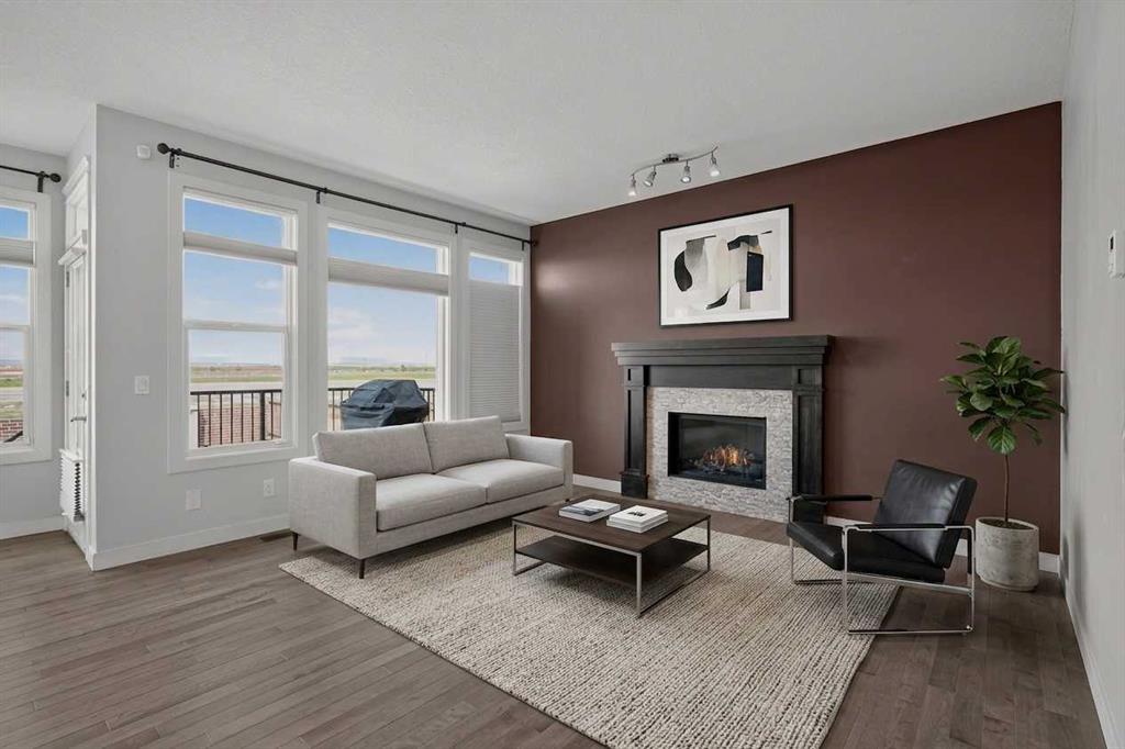 Picture for 152 Redstone Villas NE