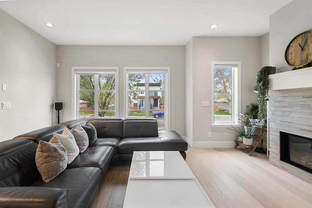 Picture for 3804 Sarcee Road SW
