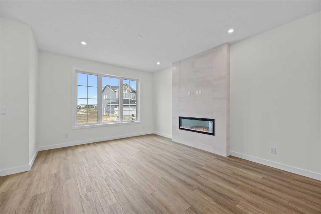 Picture for 41 Hotchkiss Gardens SE