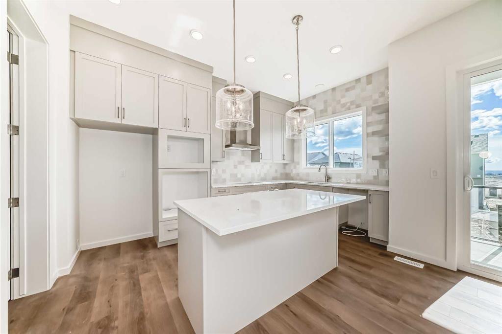 Picture for 46 Verdure Place SW