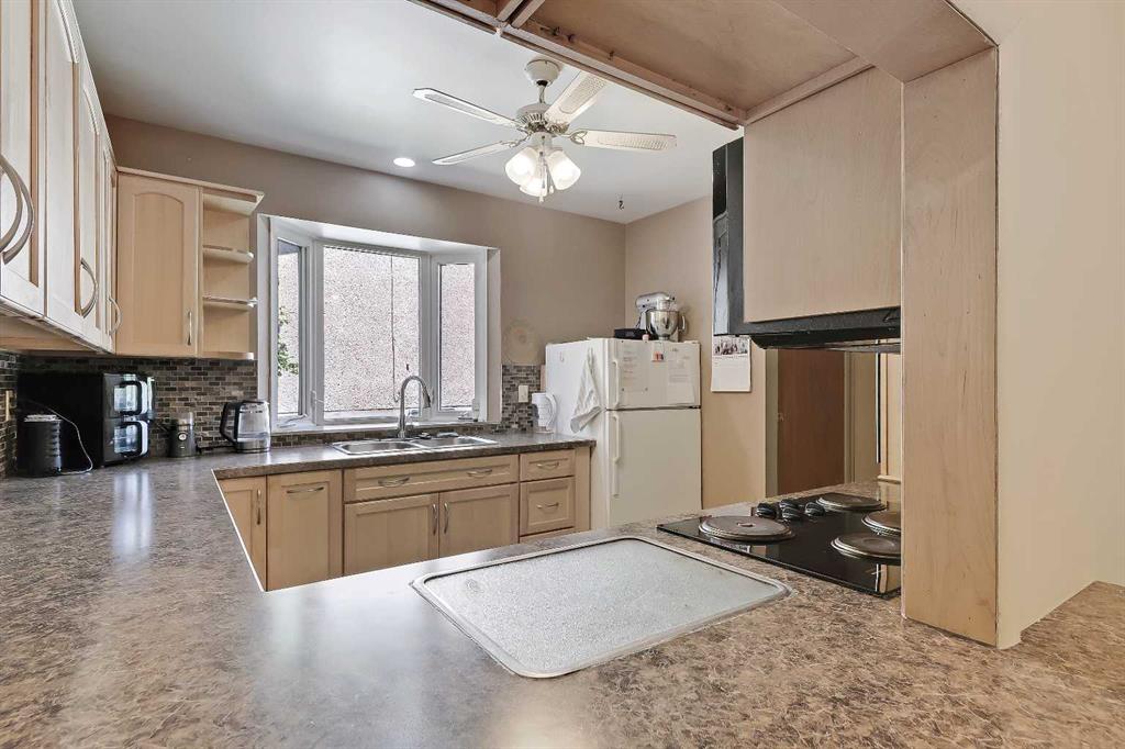 Picture for 4315 Charleswood Drive NW