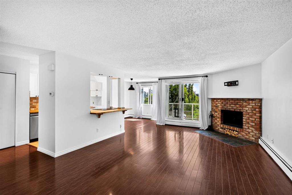 Picture for 304, 1814 18 Street SW