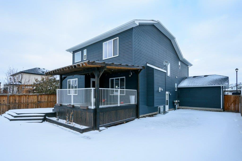      734 Ranch Crescent , Carstairs, 0226   ,T0M0N0 ;  Listing Number: MLS A2015610