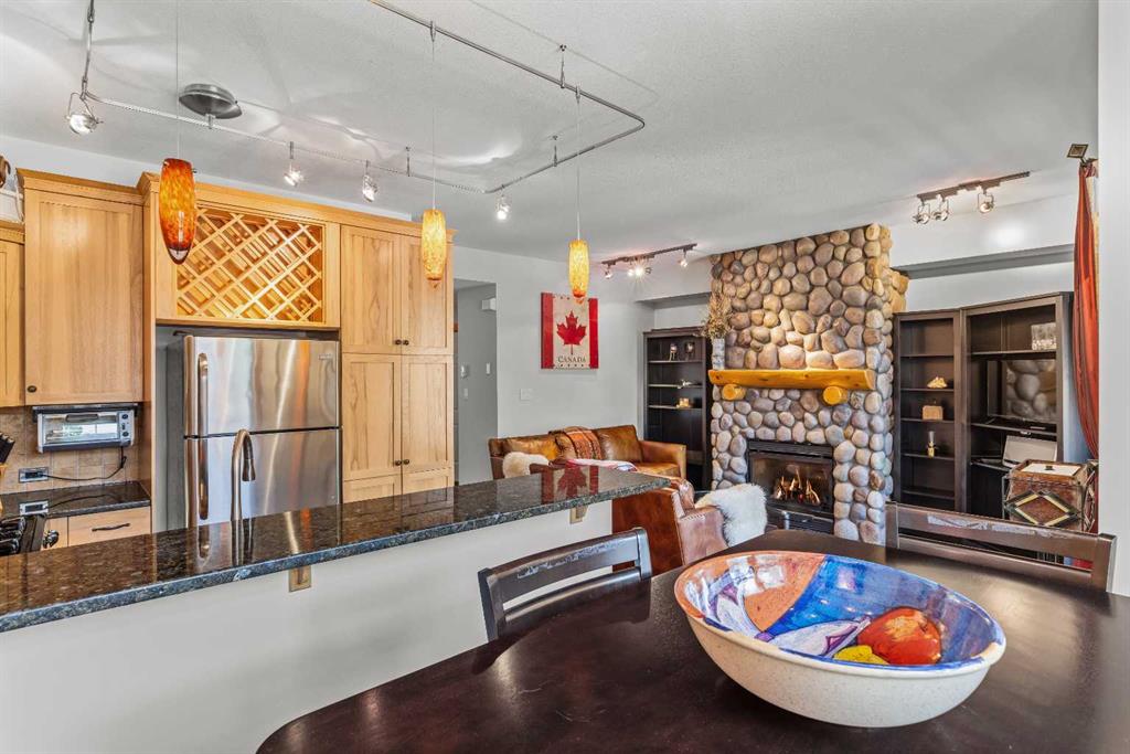 Picture for 1103, 70 Dyrgas Gate  https://www.cirrealty.ca/reb/creb/10/A2256310_14.jpg
